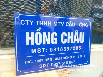 Bảng tên công ty mica KT 30*20cm